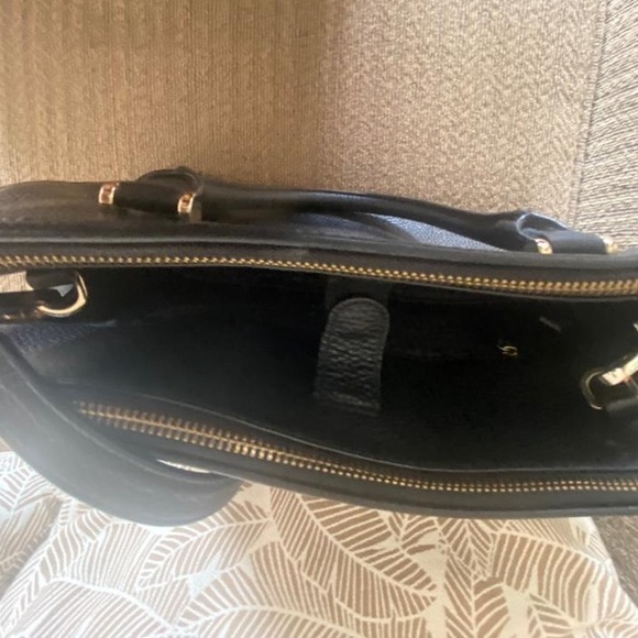 150 - Picture 2 of 5